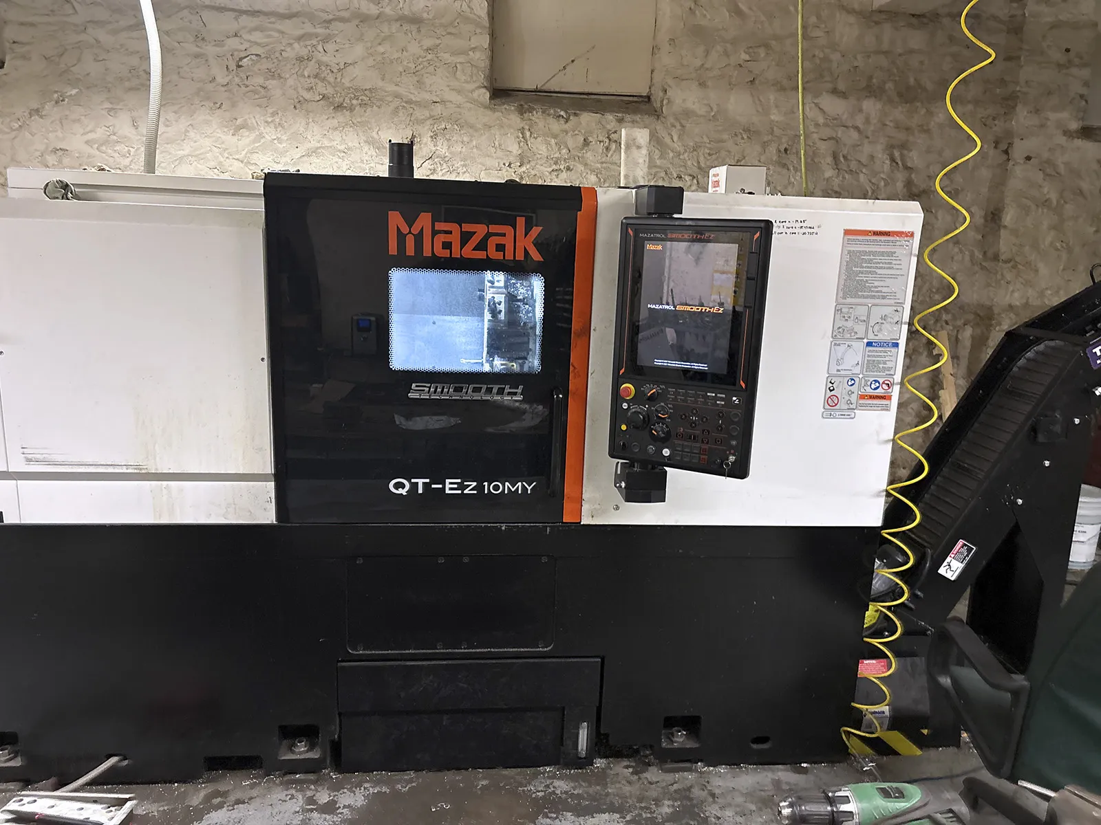 Mazak #QT-EZ-10MSY, CNC turn mill, 27.4" swing, 10" chuck, 3" bar, 4200 RPM, 20 HP, A2-6, 12 turret, 6 live - Image 1