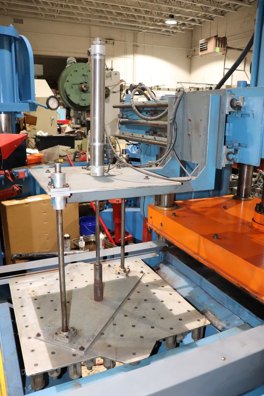 100 Ton, Central / Hannifin #M518-00, 4 Post Die Trim Press, 32" x32" bed, 18" Shut Height, 18" stroke, AB - Image 4