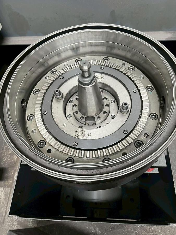 Awea #LP-5033YZF, vertical machining center, 134" between housing, 196.9" X, 157.5" Y, 55.1" Z, 6000 RPM - Image 7