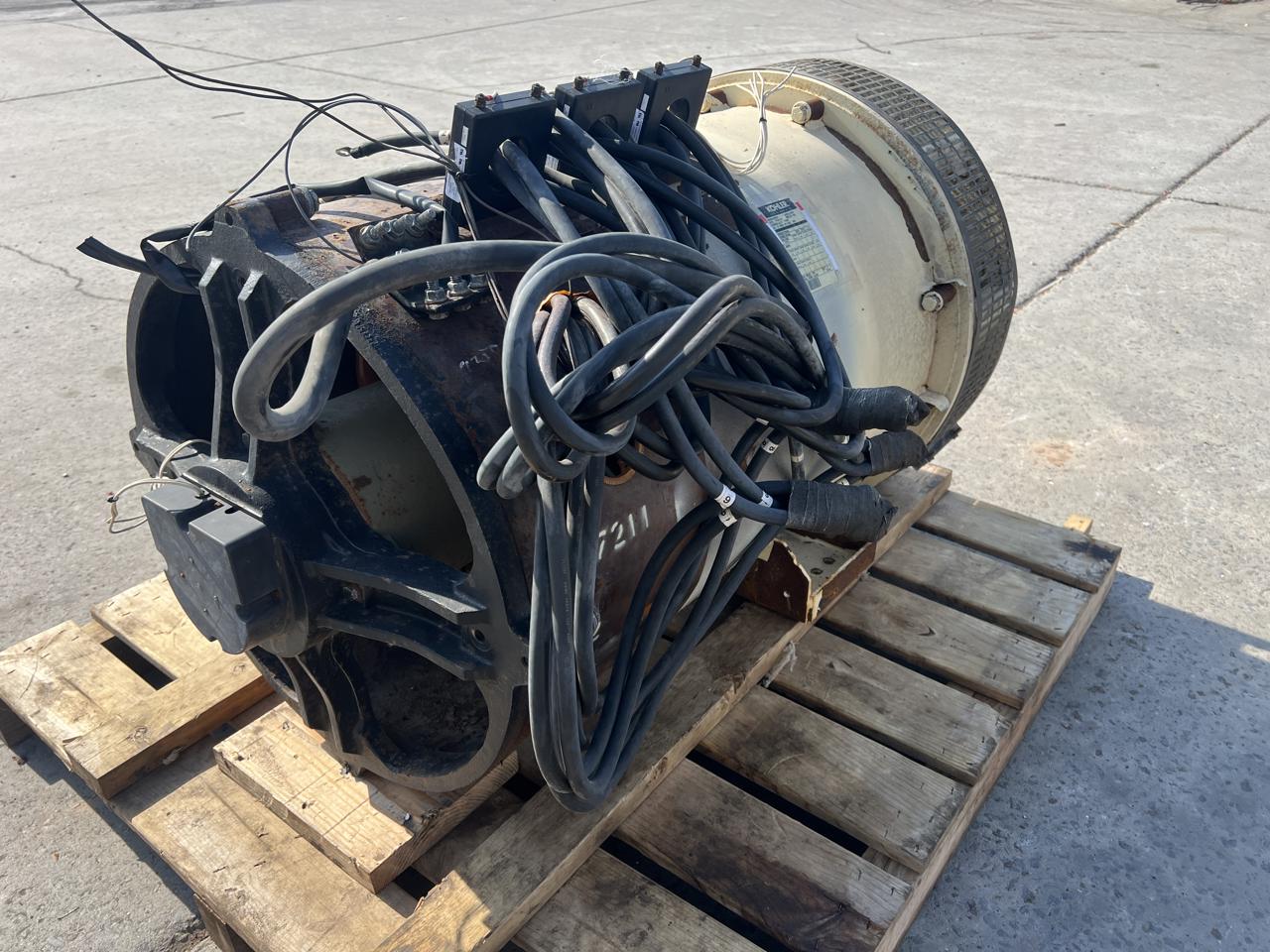 300 KW, 1800 RPM, Kohler #300REOZD, Generator End, 277/480 Volts, 12 poles, 750 hours, 2003 - Image 5