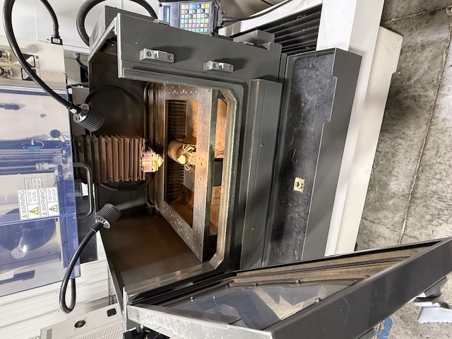 Fanuc #1iA-S/AWF, CNC Wire Electrical Discharge Machine, 20.6" x 14.6" x 12.0" travels, 5-Axis, 13 KVA - Image 4