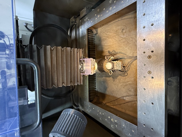 Fanuc #1iA-S/AWF, CNC Wire Electrical Discharge Machine, 20.6" x 14.6" x 12.0" travels, 5-Axis, 13 KVA - Image 5