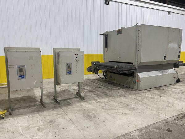 Timesavers #252-30IC, abrasive finishing machine, 52" belt, 1997 - Image 2
