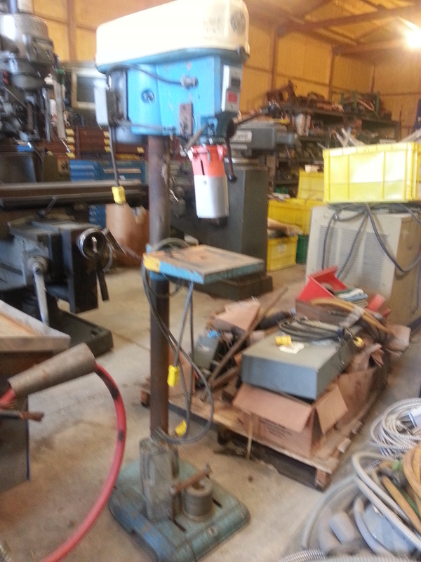 Delta Rockwell #15-017, Drill Press, 15", 10" x11" table, 0.5 HP, 1725 RPM - Image 1