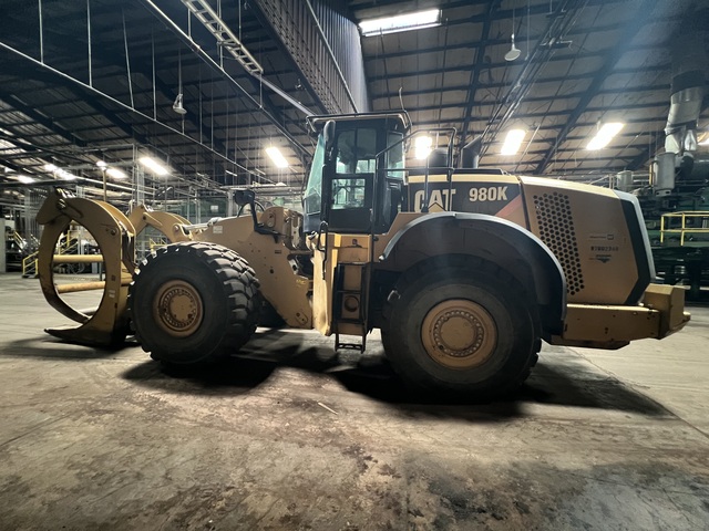 Caterpillar #980K, Wheel Loader, Log Forks, 16,780 hours, 2013 - Image 4
