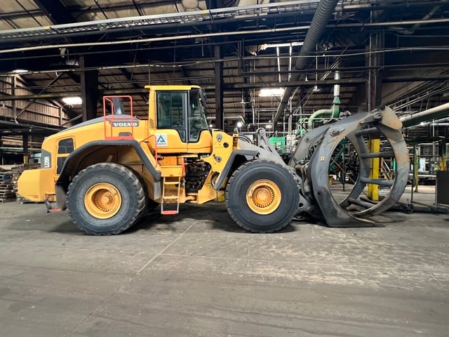 Volvo #L220H, Wheel Loader, Log Forks, 13,245 Hrs, 2019 - Image 1