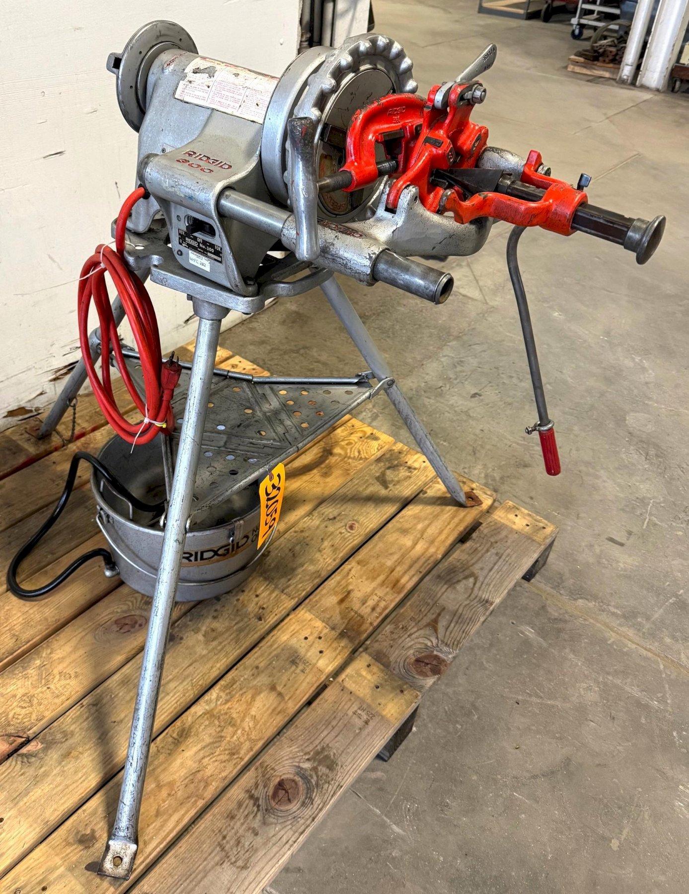 2" Ridgid #300, pipe threader, cutter, reamer, stand, oiler, 1 phase - Image 2