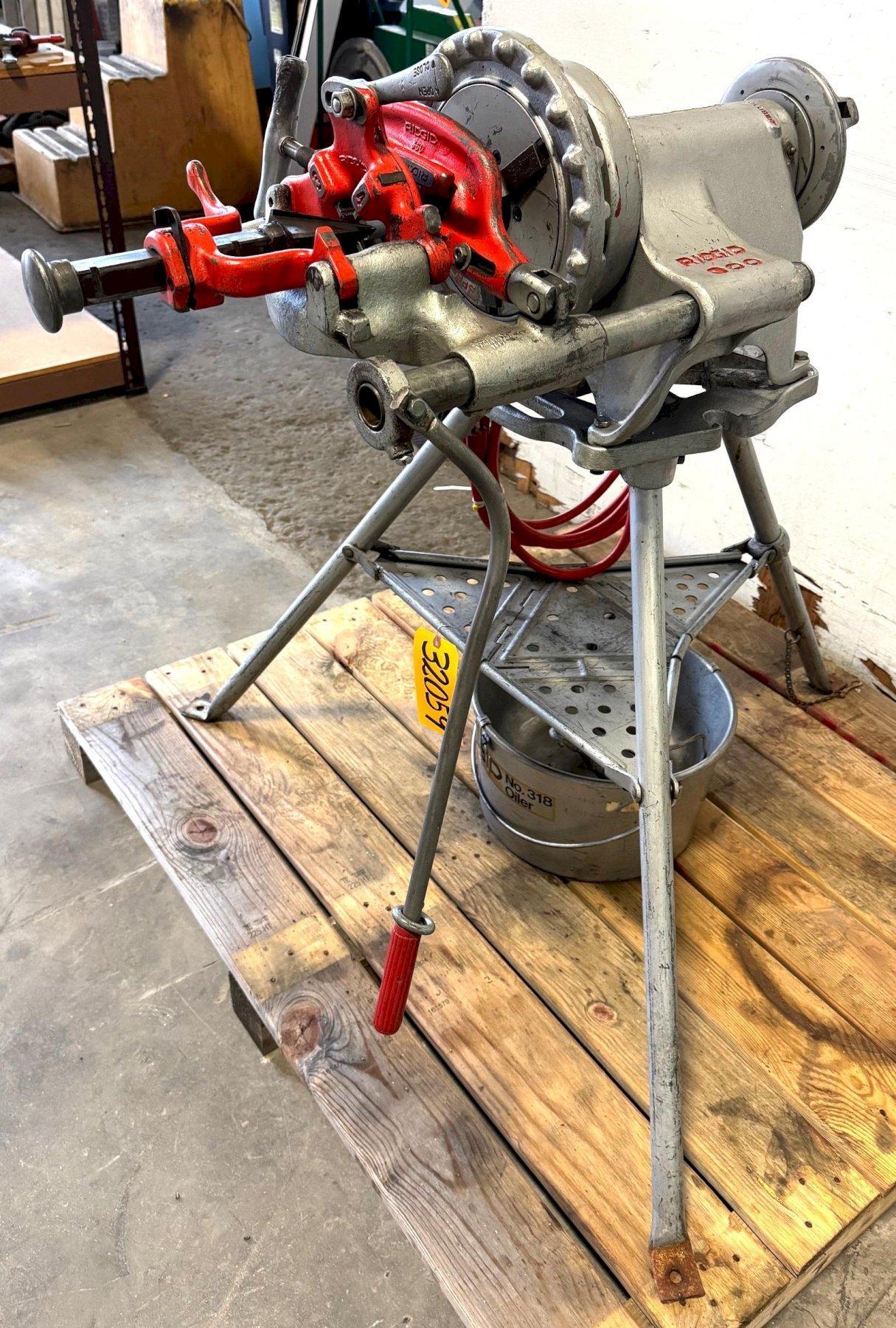 2" Ridgid #300, pipe threader, cutter, reamer, stand, oiler, 1 phase - Image 3