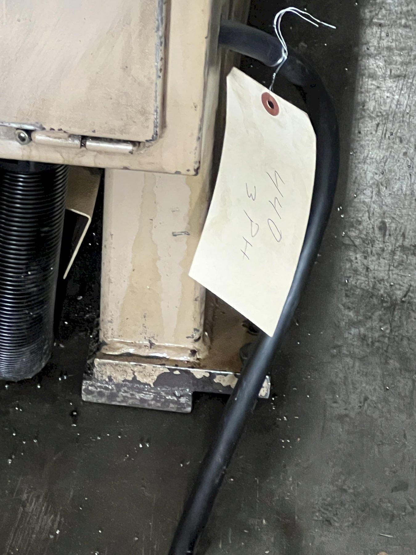 17" x 25.4" Kalamazoo #VG-450L, tilt frame vertical band saw, 1.25" x .042" x 174" blade, 65-400 FPM, manual - Image 9
