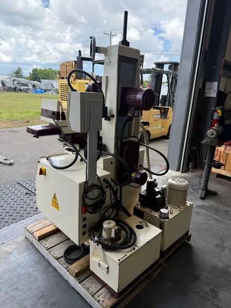 6" x 18" Chevalier #FSG-2A618, 2-Axis hydraulic surface grinder, 7" grinding wheel, 16-82 FPM, 3450 RPM - Image 8