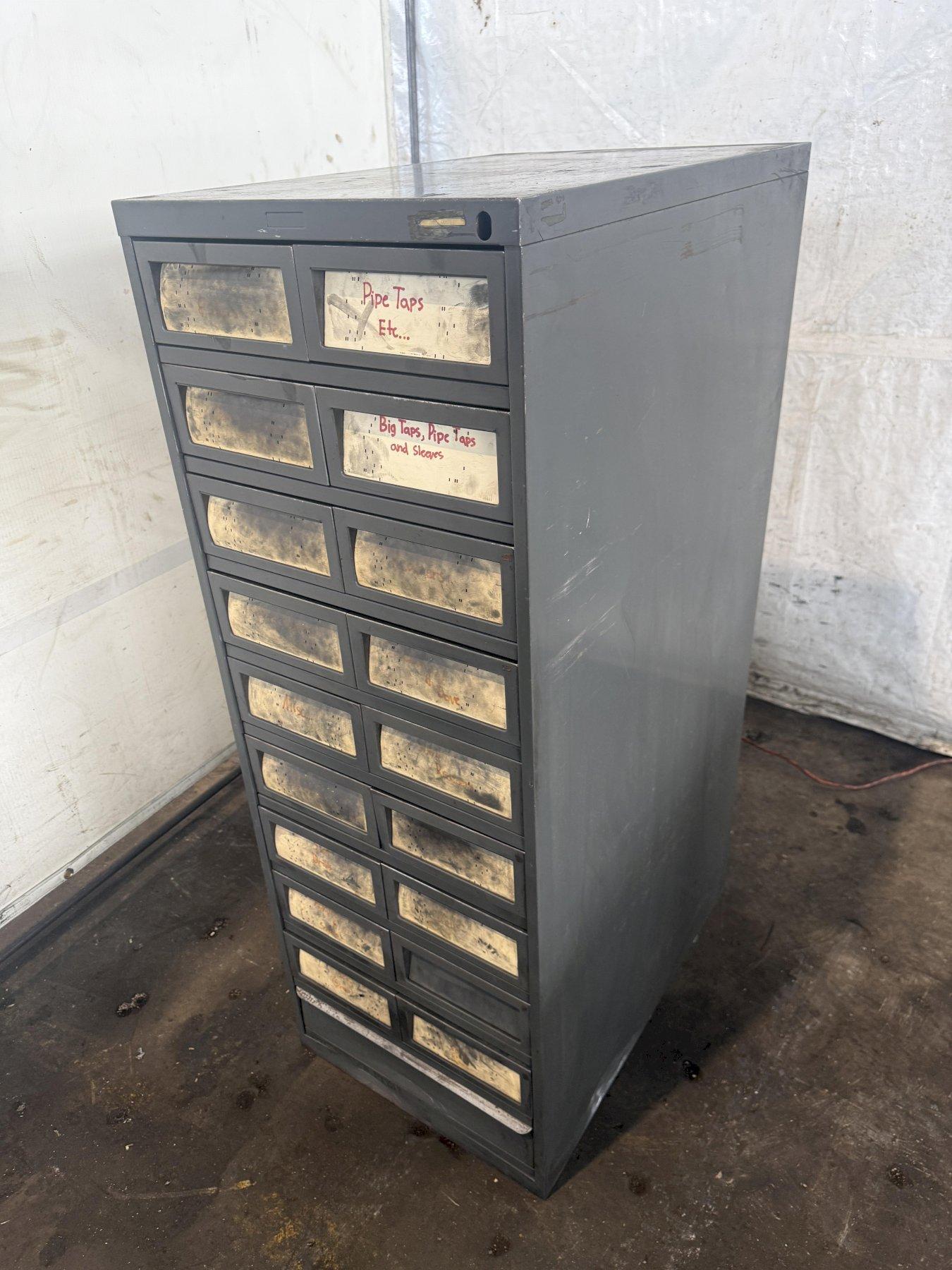 10 Drawer tooling cabinet - Image 2
