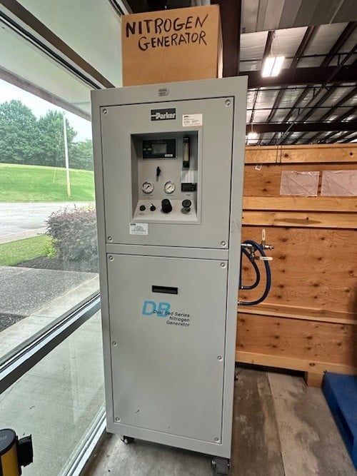 Parker #DBOC-5, nitrogen generator - Image 1