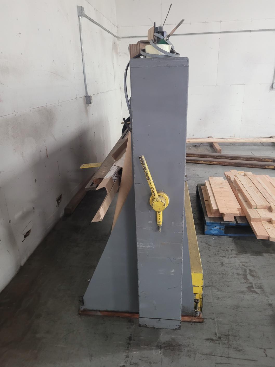 14 gauge x 12' " Roto-Die #144-A, hydraulic press brake, 3" stroke, 7.5" die space, 20-50 SPM, 15 HP, 230 V. - Image 4