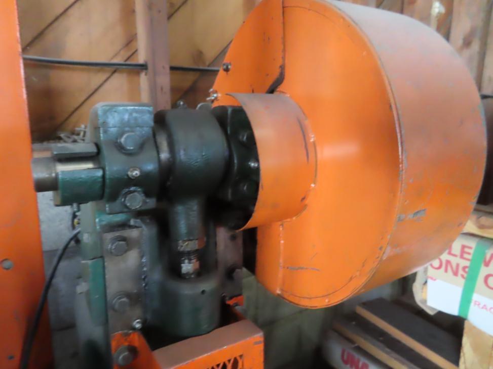 5 Ton, Benchmaster #151, OBI punch press, 1.25" stroke, 7.25" Shut Height, 4" throat, 1" adj., 200-260 SPM - Image 6