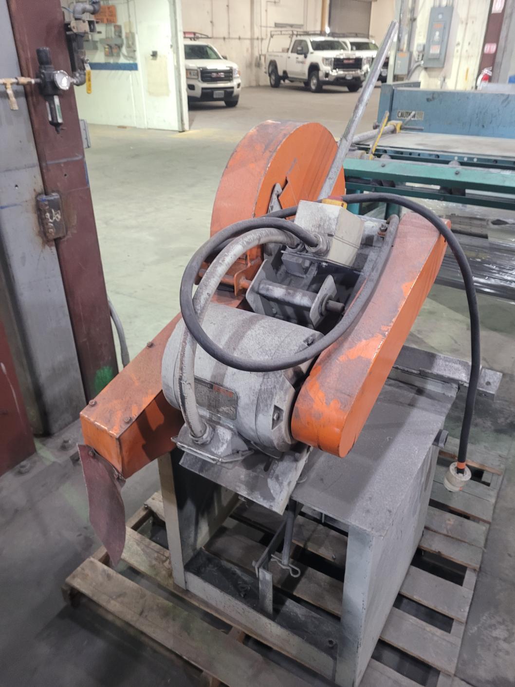 14" Camco #7-14, friction cut-off saw, 3200 RPM, 1" arbor, foot pedal, 7.5 HP, 230/460 V. - Image 4
