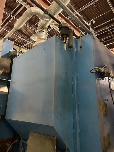 168" wide x 108" high x 180" long BCP, Abrasive Blast Room, 1 nozzle, 20 HP, Clemco 6 cu.ft. blast pot, dust - Image 6