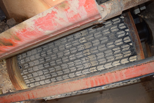 42" wide Conveyor Head Pulley Assembly, gear reducer, drive motor, conveyor lagging - Image 3