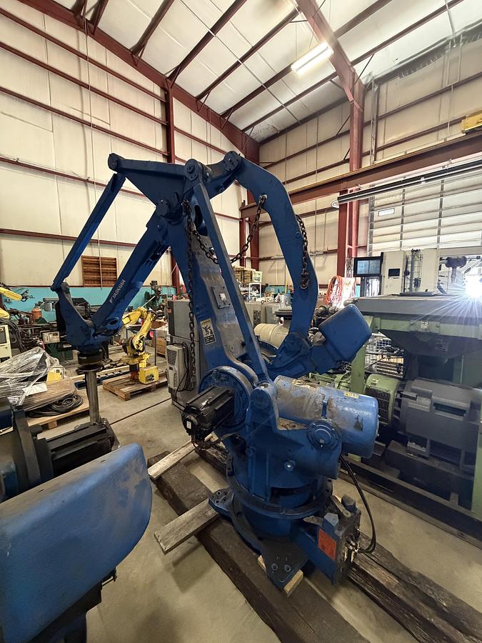 Yaskawa Motoman #MPL160, 4-Axis Palletizing Robot, 353 lb. payload, 124.4" max. working range, 9.5 kVA power - Image 1
