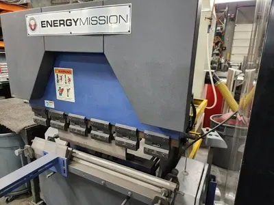 Energy Mission #EM-PBR-412, press brakes, 4' overall, 5 HP, 2023 - Image 3