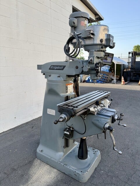 Bridgeport #Series-I, vertical mill, 24" x16" x12" travel, 60-4200 RPM, 9" x42" table, 2 HP, 12" ram, 1-shot - Image 3