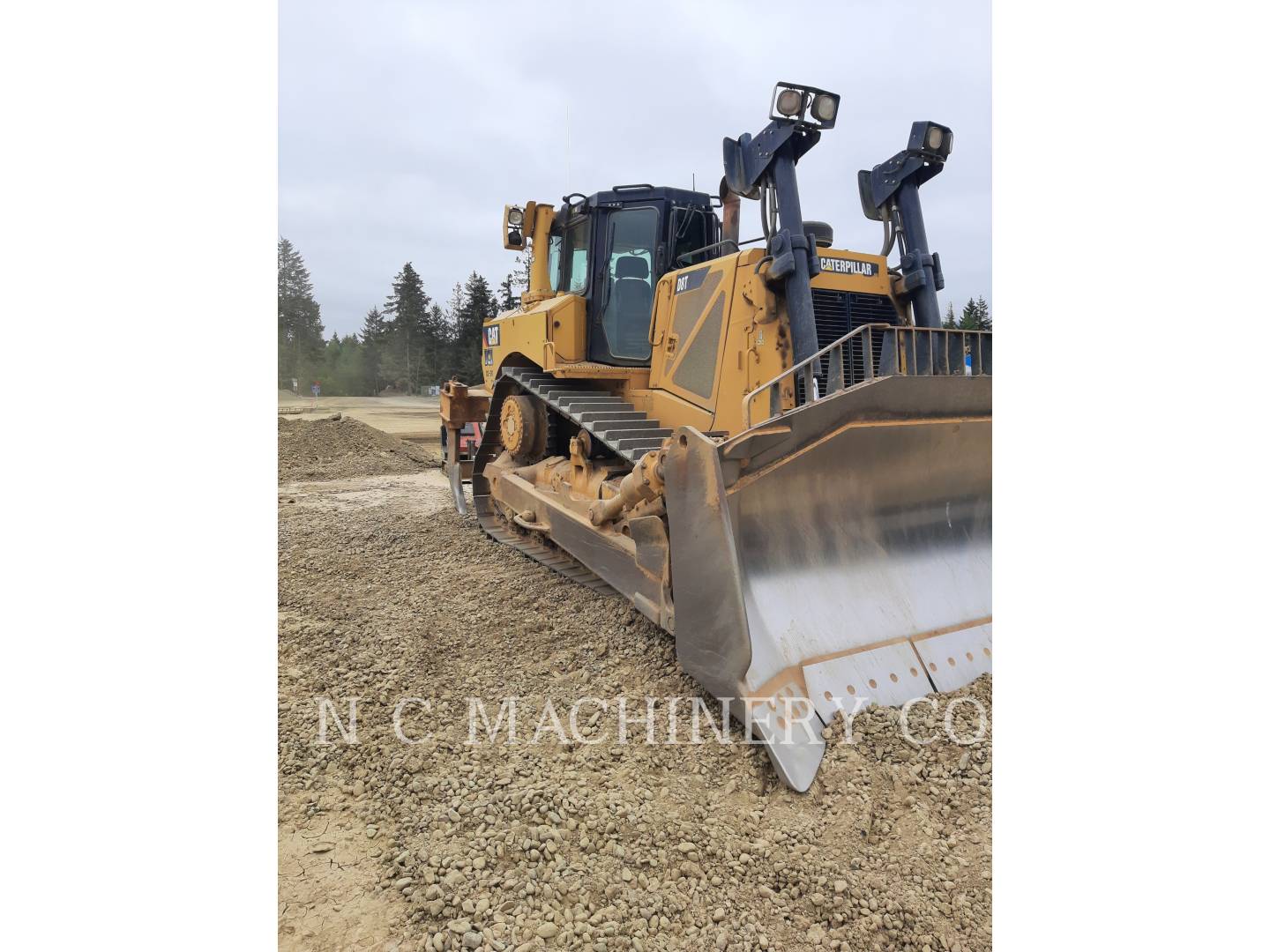 Caterpillar D8T, 5674 hours, S/N: MLN00380, 2012 - Image 2