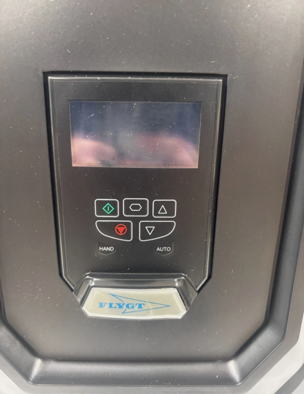 50 HP Flygt, SmartRun SRC311-6-2-0500H-55, VFD pump controller, 200-240 Volts, new - Image 2