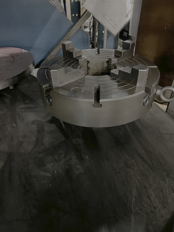 18"/27" x 62" Sharp #1862S, gap type precision engine lathe, 3-jaw 10" chuck, automatic lube system - Image 4