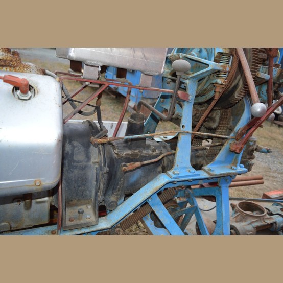 Boyles Bros. #BBS-1, Diamond Core Drill, Wisconsin 4-cyl. gas, 2-speed, with hoist & spare head - Image 10