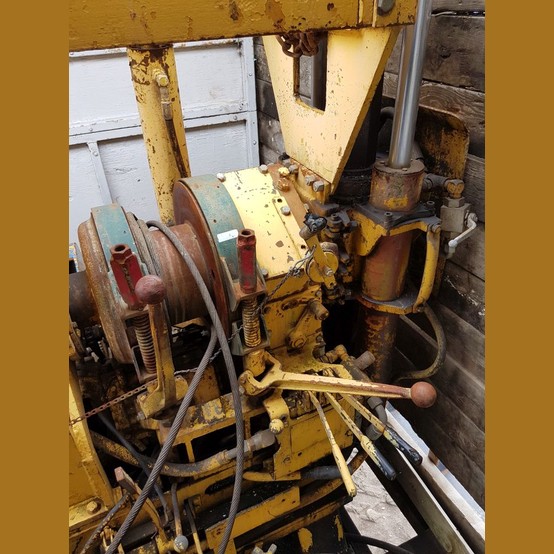 Longyear #38, Diamond Core Drill, GMC truck-mounted, John Deere 4-cyl., 20' tower, HQ - Image 3
