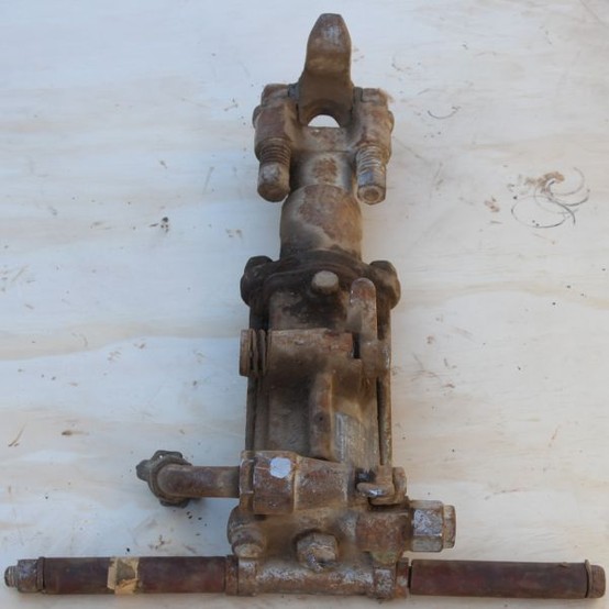 Gardner Denver #1/J50, T-Handle Plugger Drill, 7/8" hex chuck, air operated - Image 2
