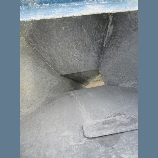 B.width Sinclair #CON-3, Auger Feed Hopper, for 6" diameter auger, Bin-Dicator level switch, on casters, 51" - Image 5