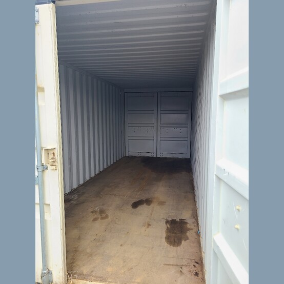 20' Double-Ended Shipping Container, doors on both ends, 7.5' wide x 8.5' high, 67,200 lb. max gross - Image 4