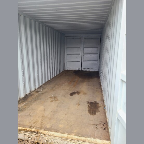 20' Double-Ended Shipping Container, doors on both ends, 7.5' wide x 8.5' high, 67,200 lb. max gross - Image 5