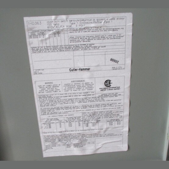 100 Amp. Cutler Hammer, Fusible Disconnect Switch, 600 VAC - Image 4