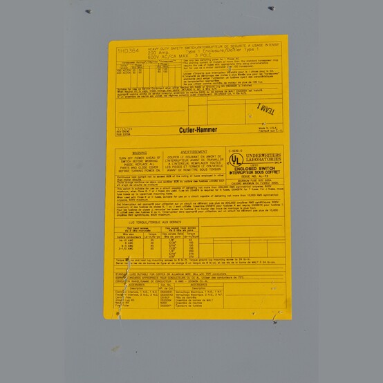 200 Amp. Cutler Hammer, Fusible Disconnect Switch, 600 Volts - Image 4
