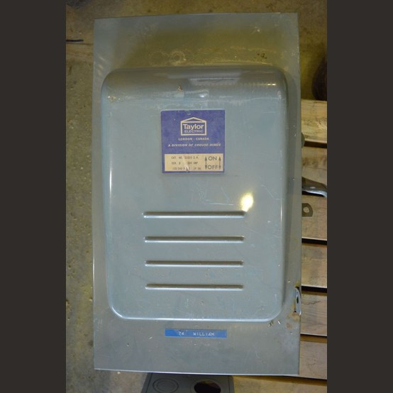 200 Amp. Taylor Electric, Disconnect Switch, 240 Volts, single phase (2 available) - Image 1