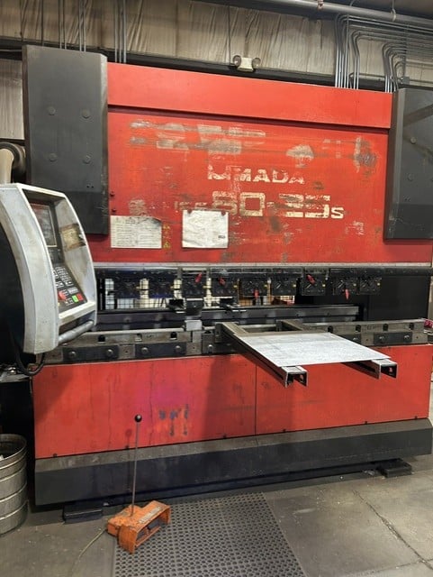 80 Ton, Amada #HFE80-25, CNC Hydraulic Press Brake, 98.4" bending length, 7.87" stroke, 19.4 HP, 3PH, 2004 - Image 2