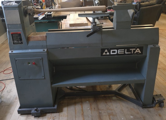 16" x 40" Delta #46-860, Woodworking Lathe, 1.5 HP, 1720 RPM, 230 Volts, 1PH, 1995 - Image 2