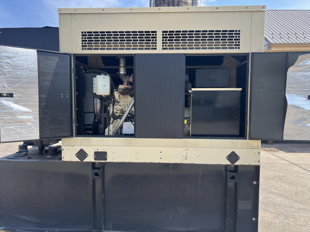 80 KW Kohler #80REOZJD, Diesel Generator Set, 120/240 Volts, John Deere engine, 1800 RPM, circuit breaker - Image 5