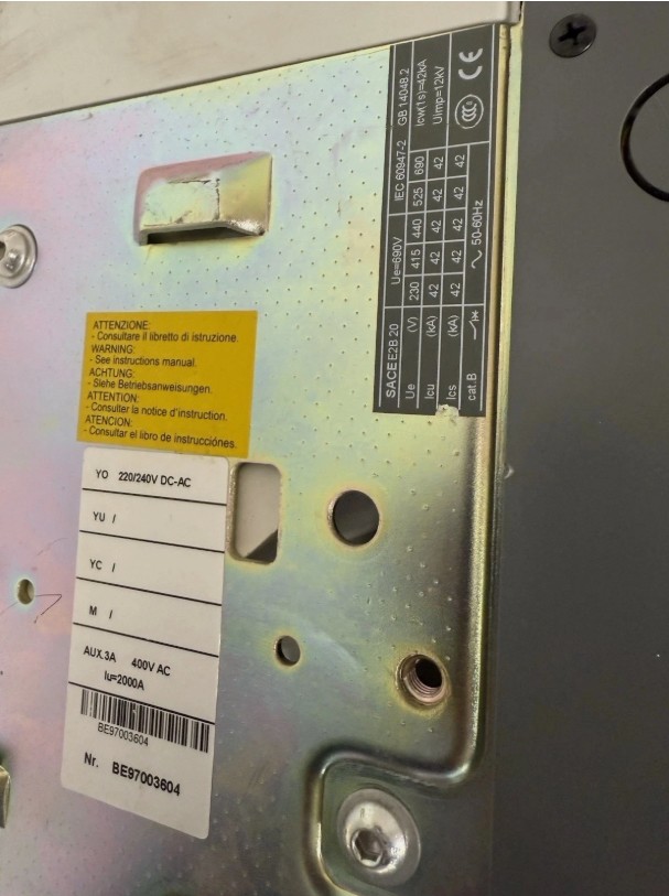 2000 Amps, ABB, E2B SACE Emax Series, Low-Voltage Air Circuit Breaker, 690 Volt AC, PR123/P LSIG trip unit - Image 3