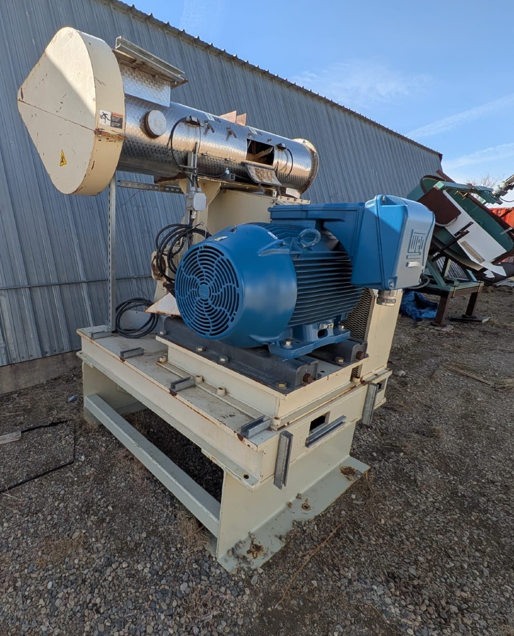 CME MILL-R150 Pellet Mill, 150 HP, Class 2 Div 2 with autogreaser - Image 1