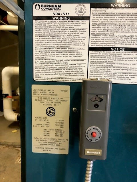 1 MM BTUH, Burnham #V909A, commercial gas-fired hot water boiler, Power Flame BCC2-G-20A burner (2 available) - Image 5