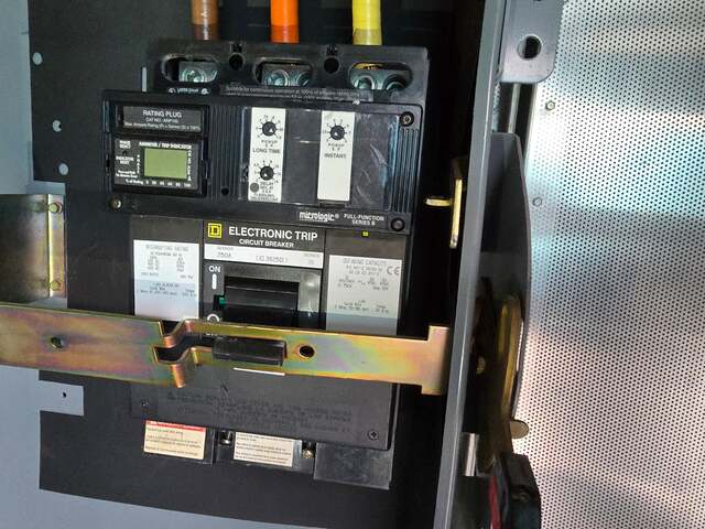 150 KW Detroit Diesel Spectrum #150DS60, diesel generator, 3 phase, 300 hours - Image 4