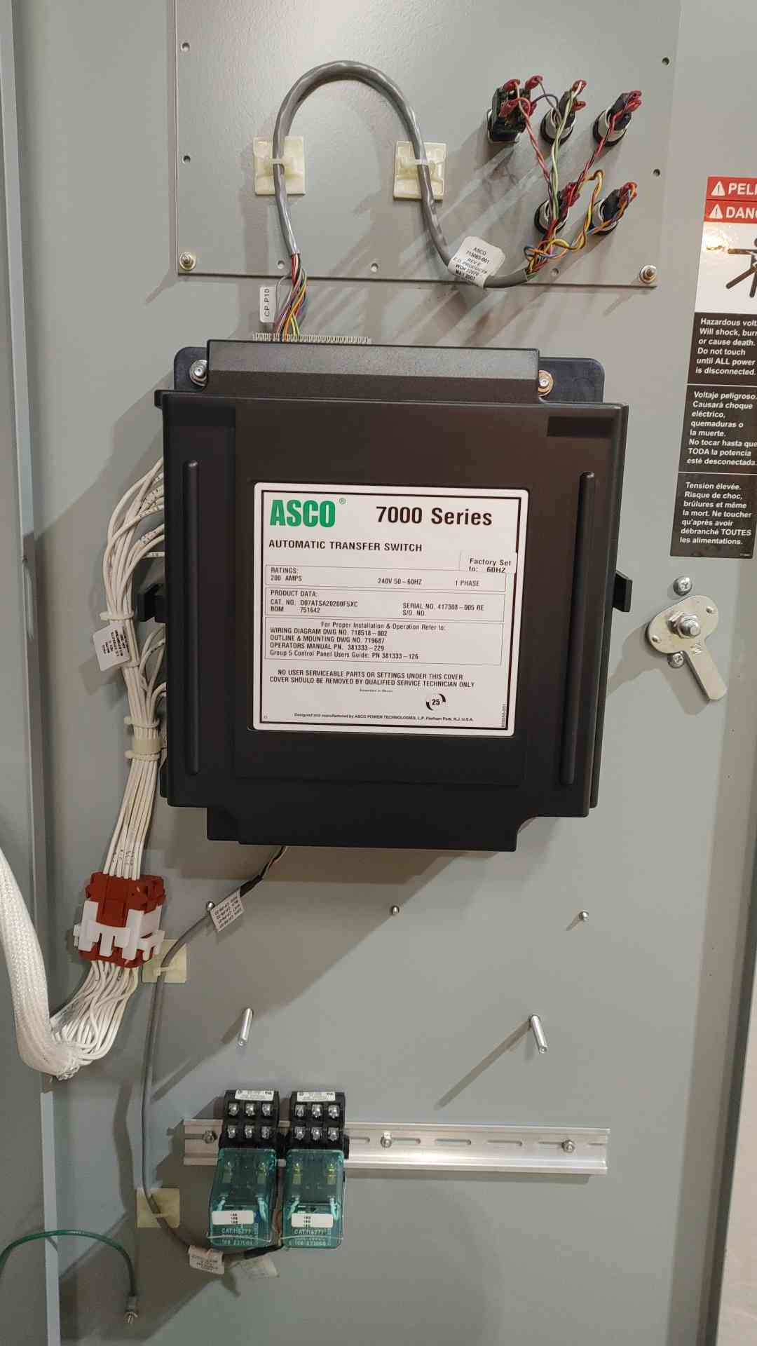200 Amp. ASCO 7000 Series #D07ATSA20200F5XC, automatic transfer switch, 240 Volts, 1 phase, new surplus - Image 7