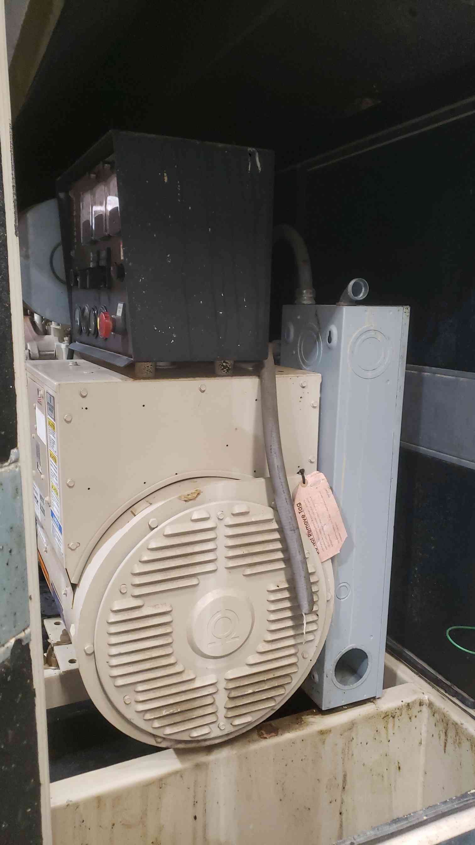 60 KW Kato light #D60FGJ4, diesel generator, John Deere 4045TF150 engine, 849 hours - Image 7