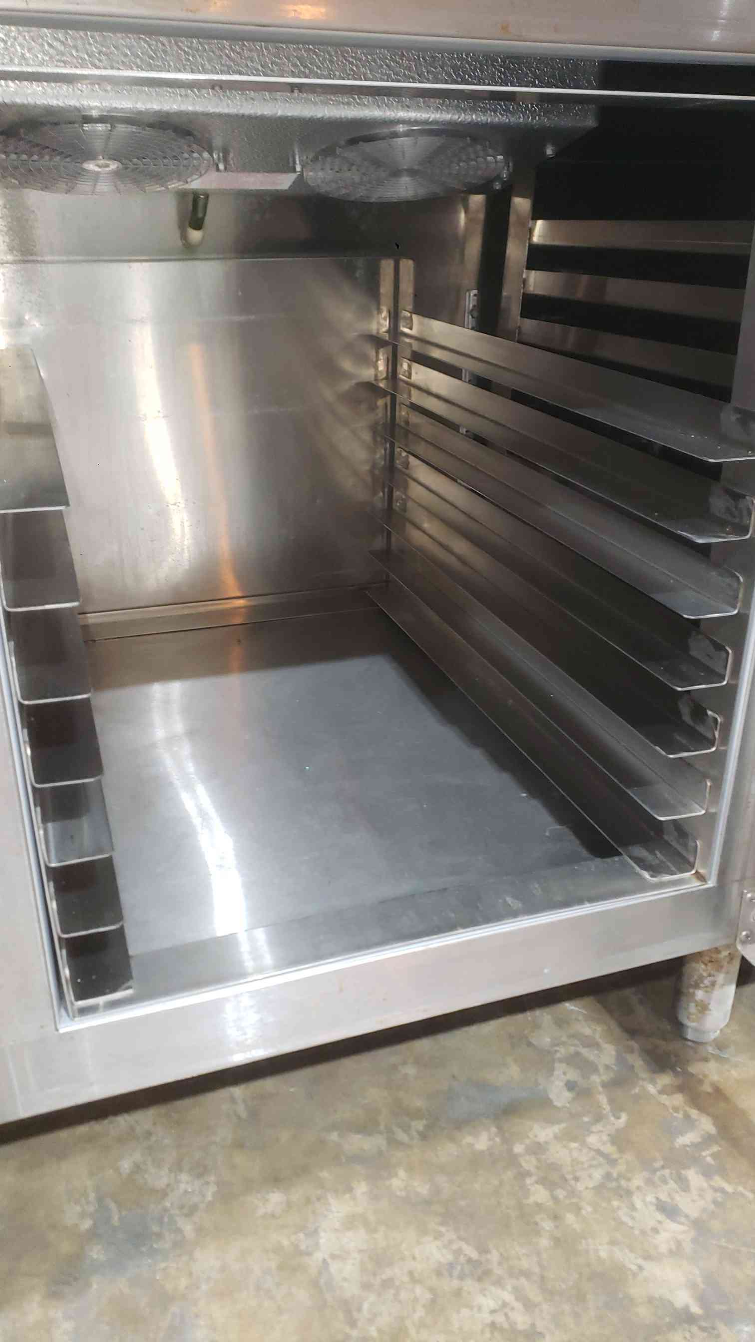 Craig #LB-8-33-SC, cafeteria prep & commercial refrigerator/freezer, requires refrigerant recharge, AS IS - Image 8
