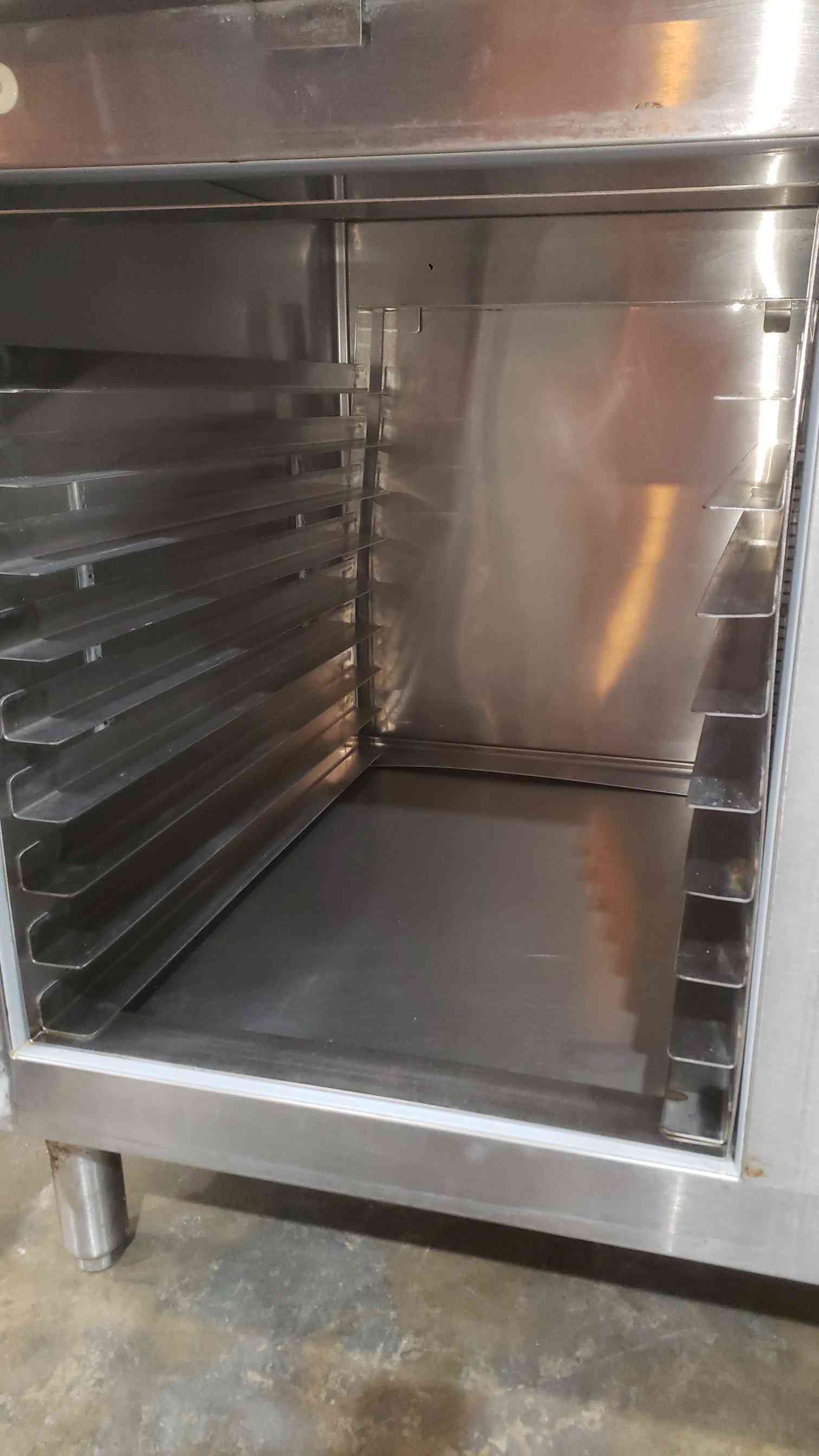 Craig #LB-8-33-SC, cafeteria prep & commercial refrigerator/freezer, requires refrigerant recharge, AS IS - Image 9