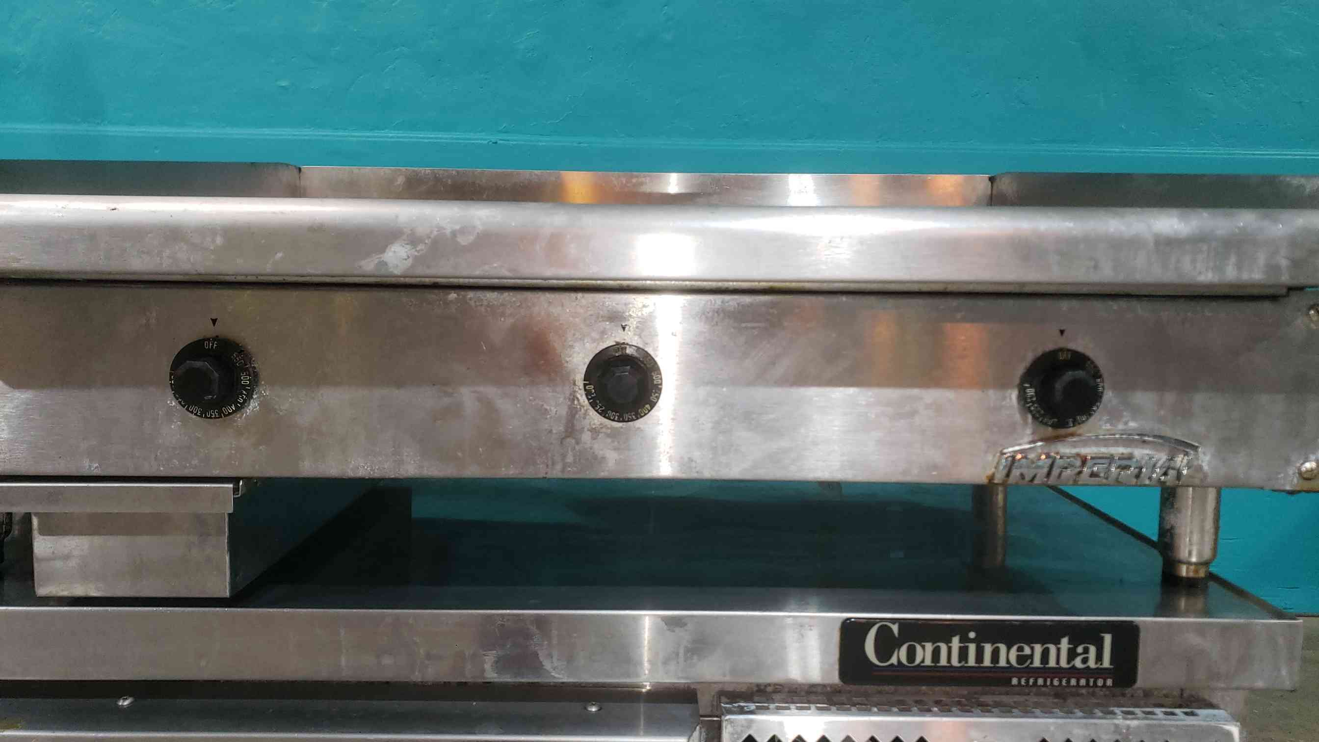 Imperial, 36" electric griddle w/2-burner hot plate, Continental #LB, 48" refrigerated chef base, 2-drawer - Image 7