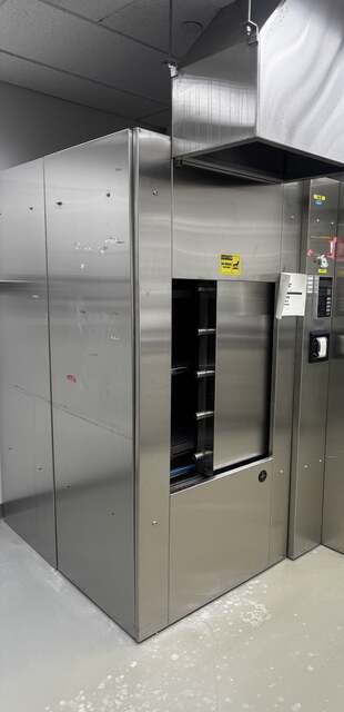 Primus #PSS5, steam sterilizer, 26" x 26" x 49" chamber, 45 psi (2 available) - Image 2