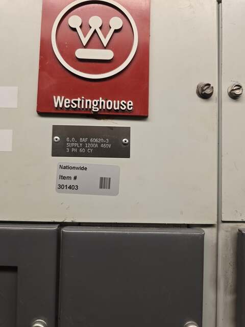 Westinghouse Advantage, motor control center, 1200 amp, 480 Volts, 3 phase, 13 switches, size 1-4 - Image 2
